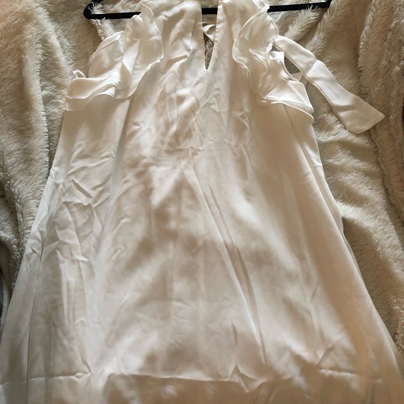 NWT Francesca’s ruffle LWD - Picture 2 of 5
